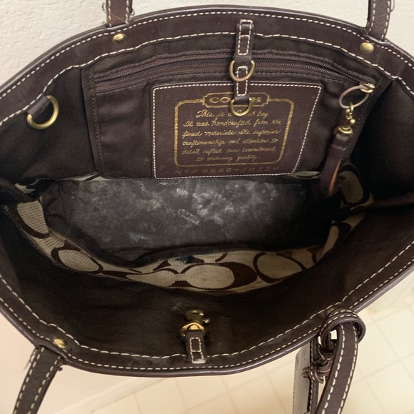 Brown Coach tote - Picture 6 of 6